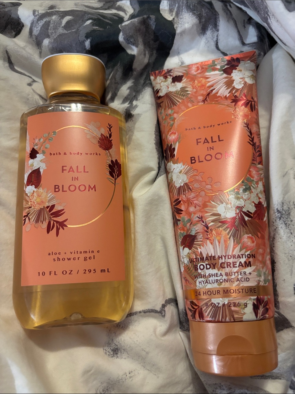 Bath & Body Works Fall In Bloom Peach & Gold Shower Gel and Body Cream